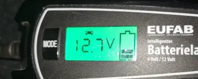 A car battery and its terminals