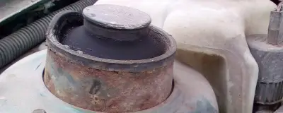 Вузол стійки підвіски автомобіля