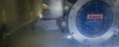 Machine component with a cooling system